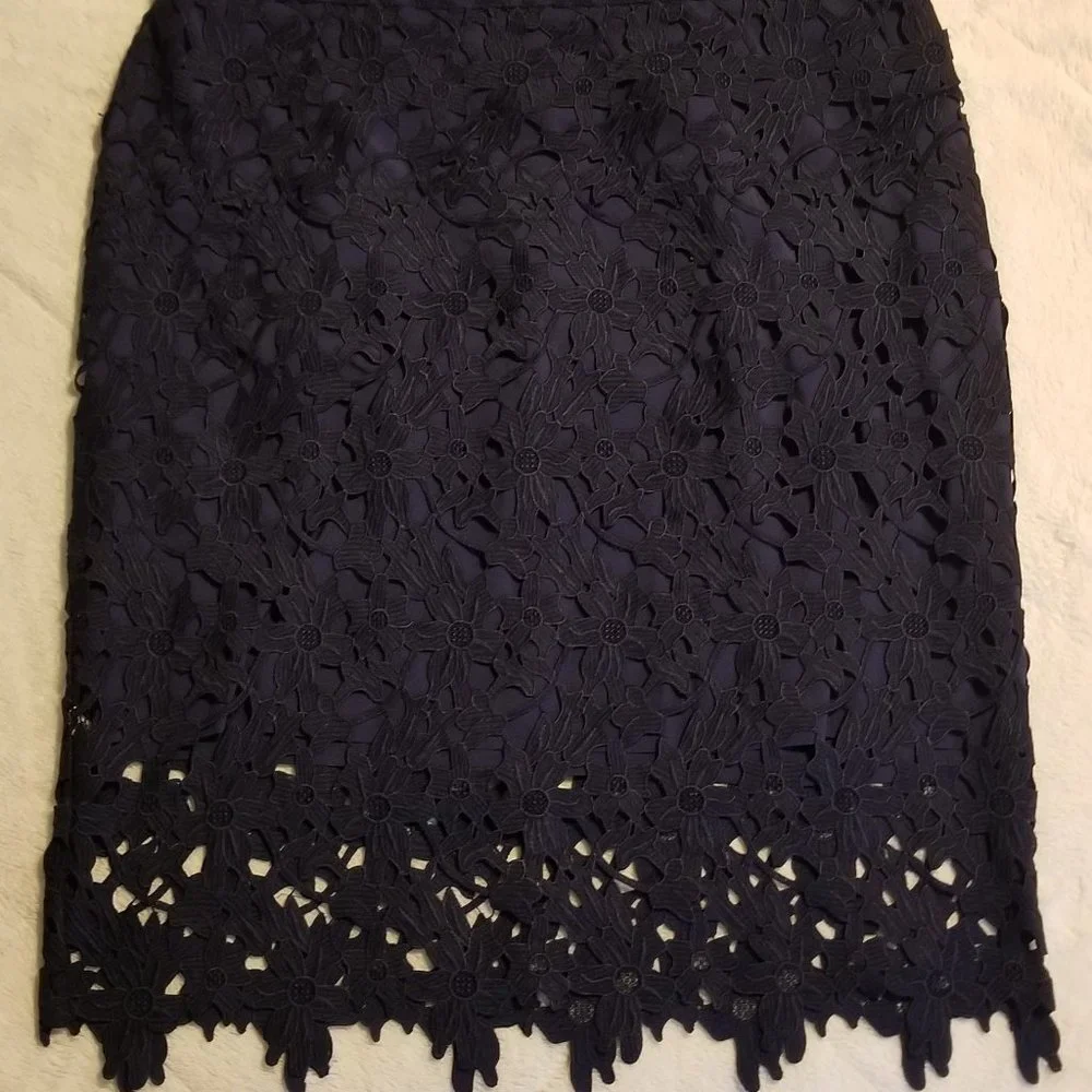Eloquii Navy Lacy Plus Size Pencil Skirt Size 20 - Picture 4 of 5